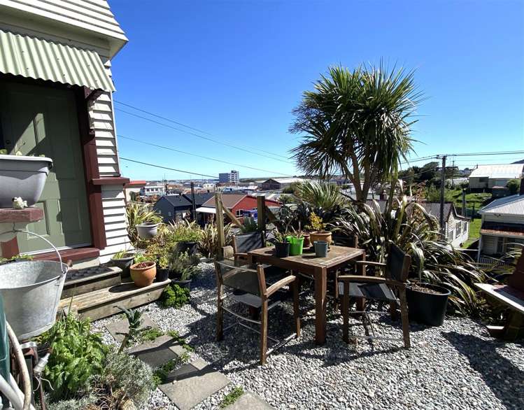 36 Chapel Street Greymouth_19