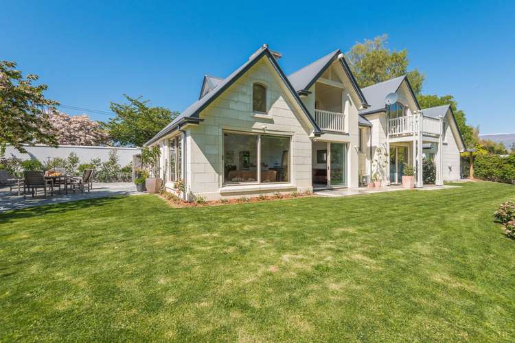 34 Beacon Point Road Wanaka_18