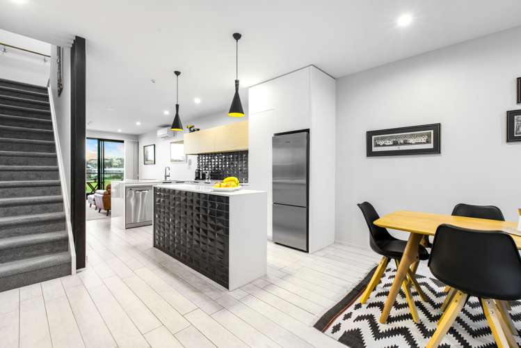 23/4 Stables Lane Silverdale_7