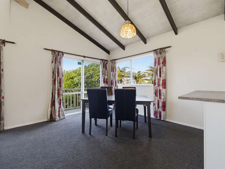 15A Russell Crescent Western Heights_6