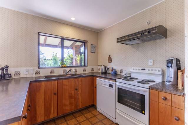 13b Holyrood Terrace Waipukurau and Surrounds_4