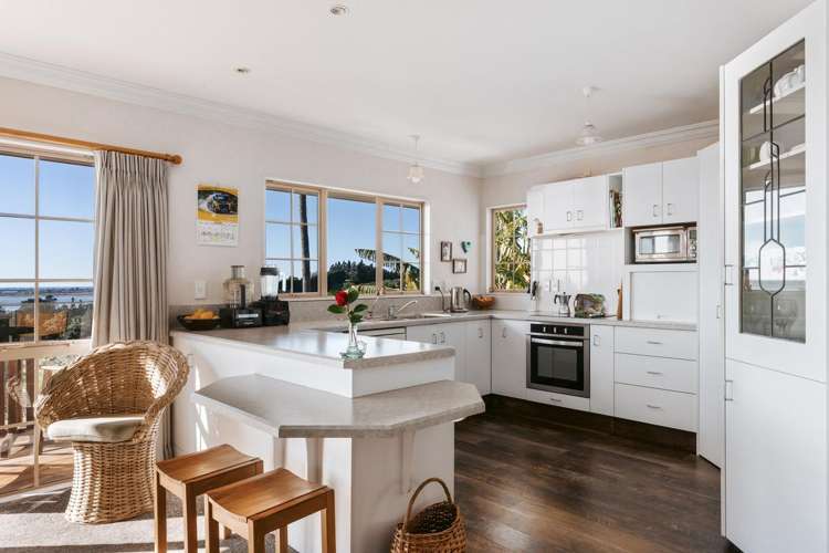 6/674 Ranginui Road Welcome Bay_11
