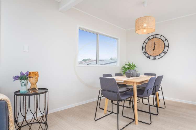 15 Ravenna Way Clover Park_17