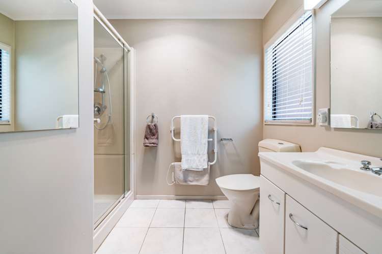 56 Clydesdale Avenue Somerville_19