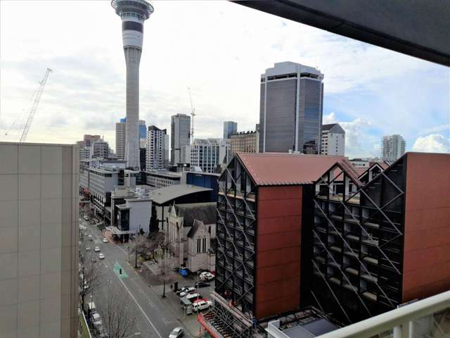 11i/147 Hobson Street Auckland Central_4