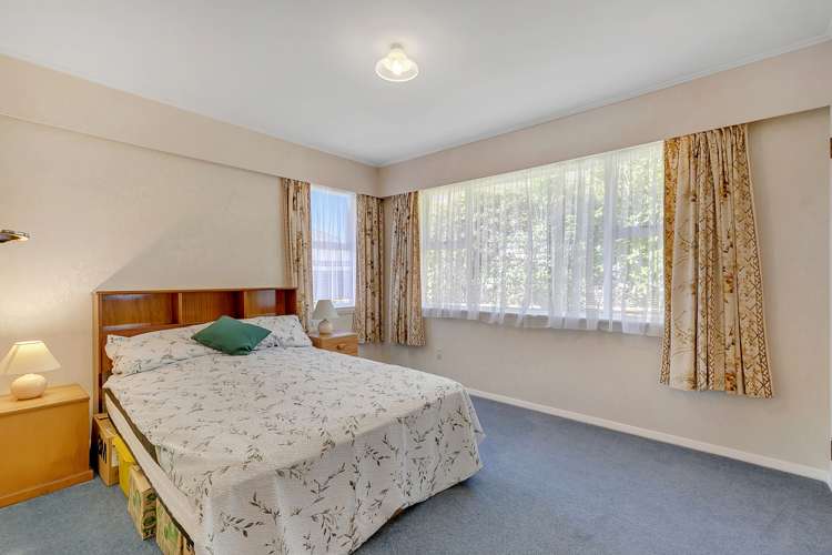 25 Larsen Crescent Tawa_11