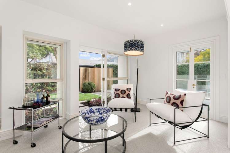 17 Allister Avenue Merivale_8