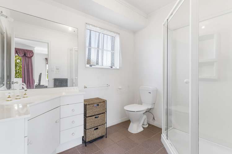 6 Len Garlick Place Pahurehure_21