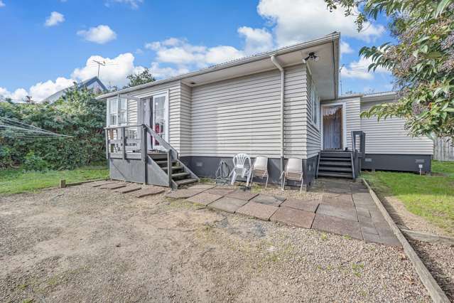 72 Mckenzie Road Mangere Bridge_2