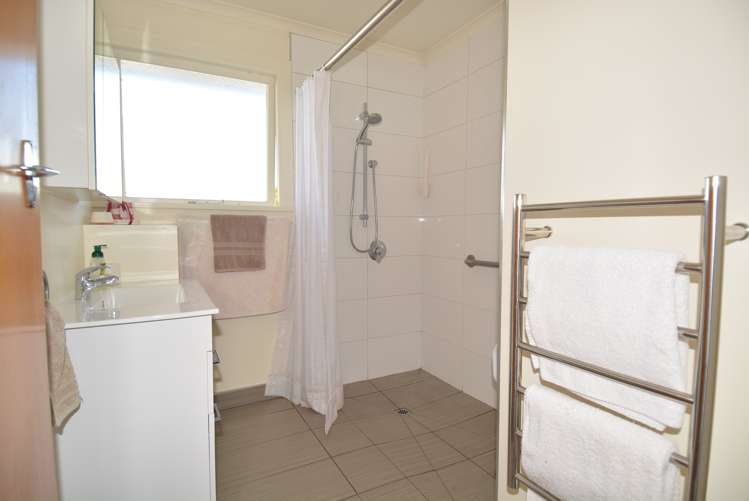 207 Pomona Street Strathern_9