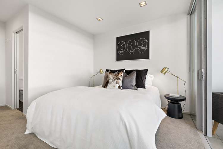 2a/14 Exmouth Street Eden Terrace_13