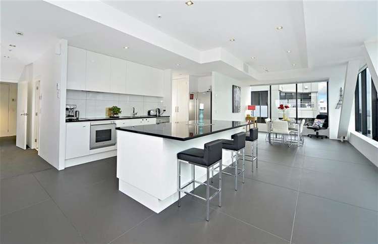 10b/2 Saint Martins Lane Grafton_7