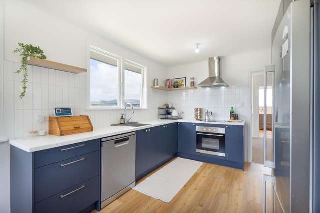 11 Arene Grove Titahi Bay_1