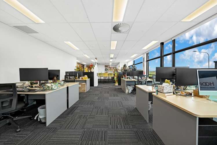 8/4 Rawiri Place Hobsonville_7