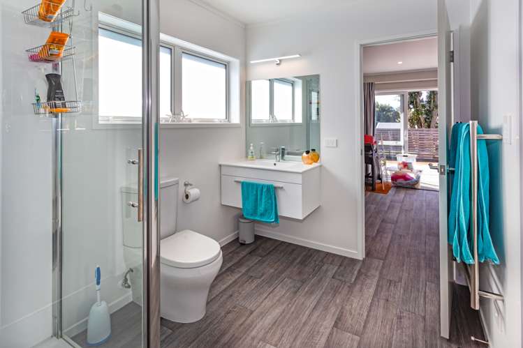 223 Linton Crescent Whangamata_19