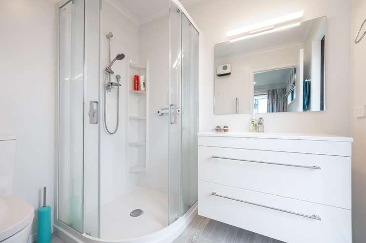 98 Daelyn Drive Richmond_8