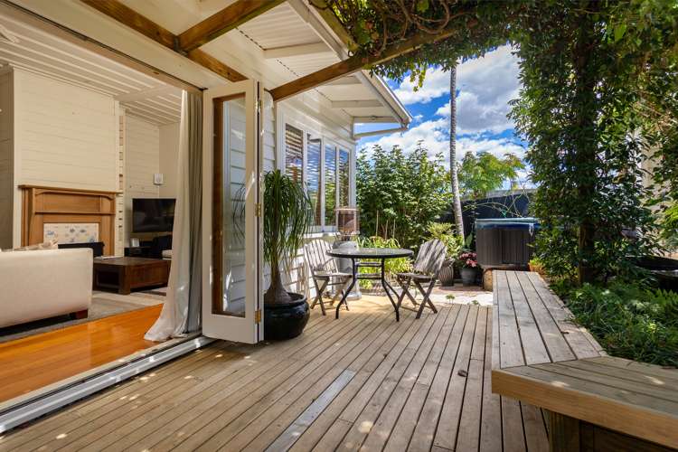 85 Rose Road Grey Lynn_12