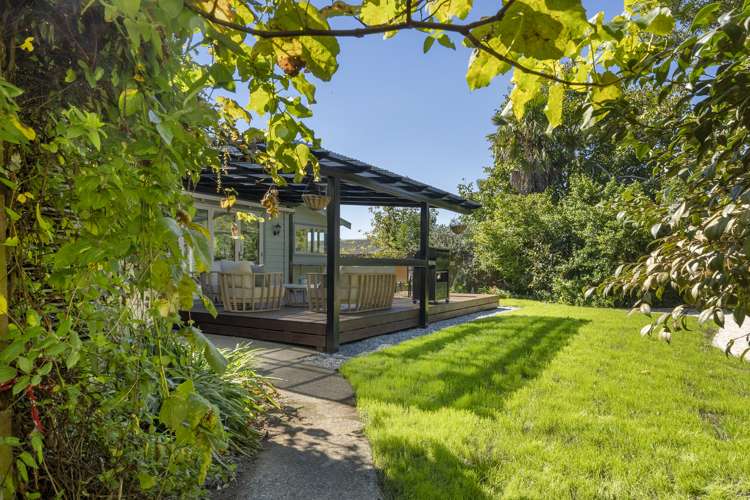 6 Laura Lane Brightwater_22