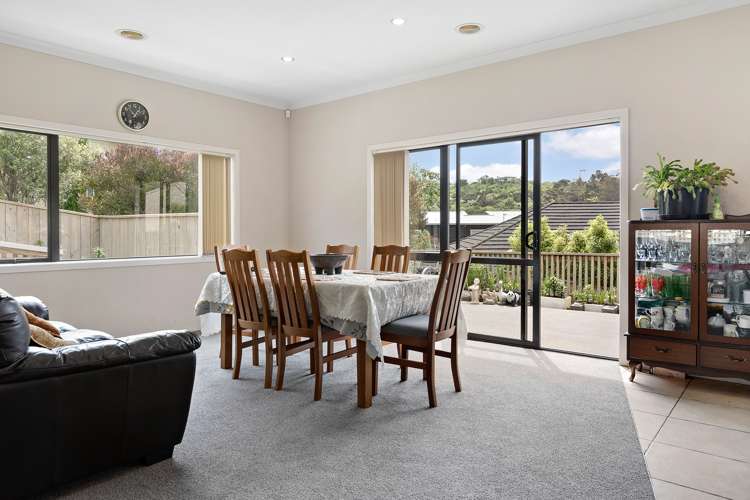 33 Te Puia Drive Aotea_7