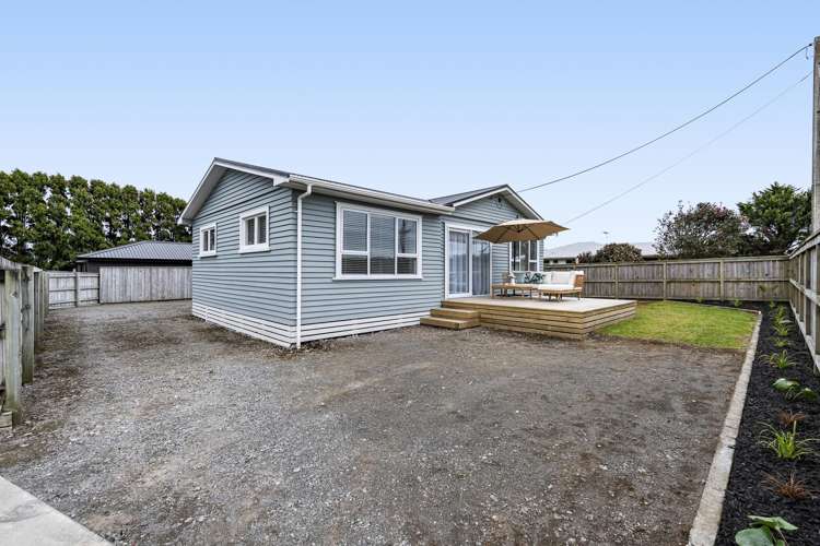 44 Egmont Road Waiwhakaiho_20