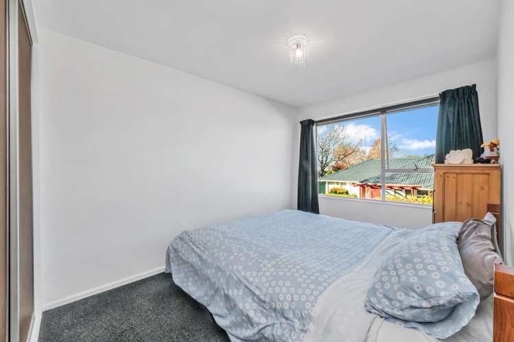 2/20 Penwood Street Russley_12