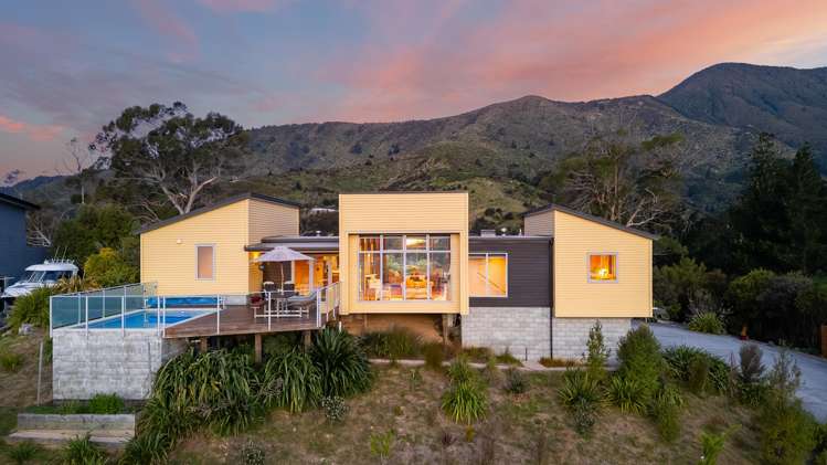 8 Bell Bird Rise Picton_9