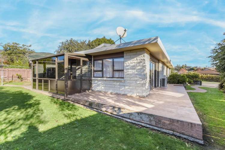 48 Farnham Drive Richmond_1