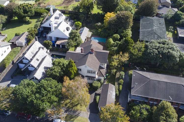 1 Shipherds Avenue Epsom_14