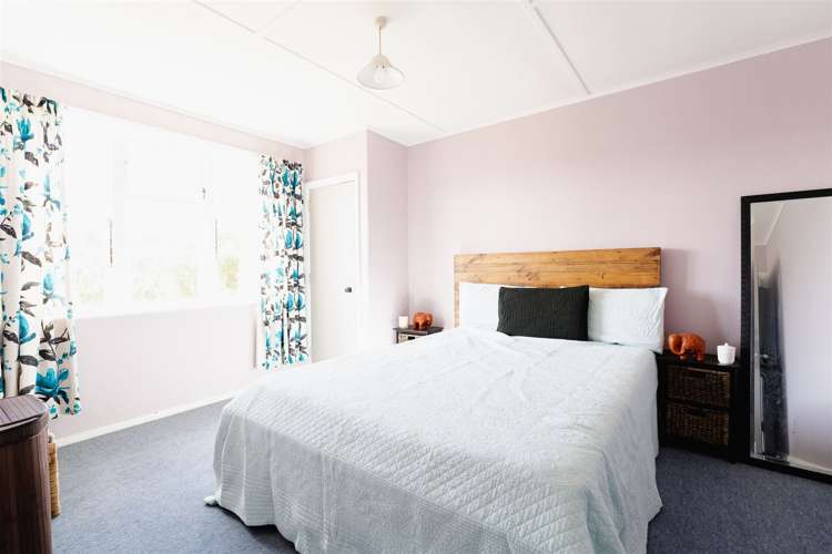 26 Edinburgh Street Green Island_10