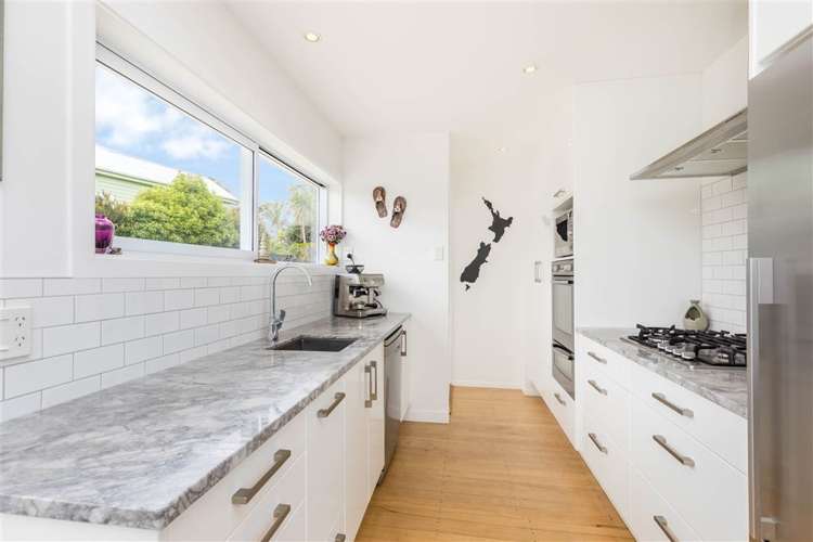 114 Eskdale Road Birkdale_4