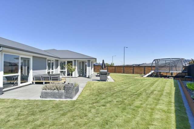 35 Koura Drive Rangiora_1