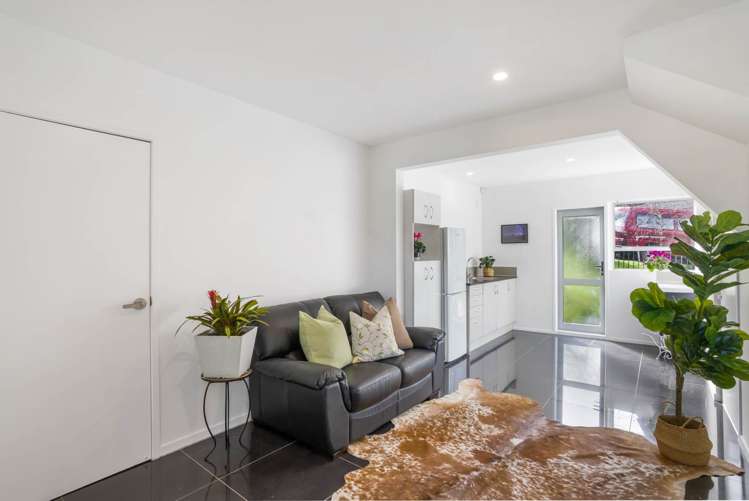 89 Queenstown Road Onehunga_17