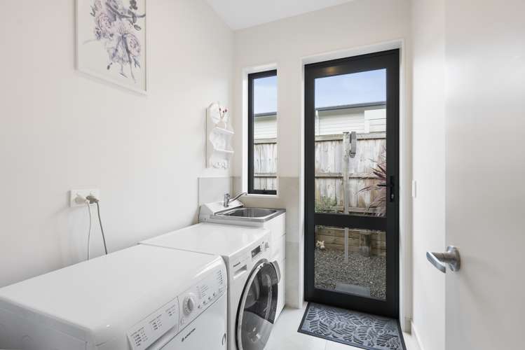 9 Mahutonga Avenue Beachlands_17