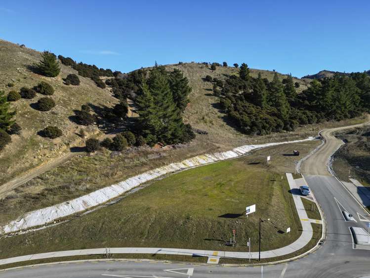 Lake McKay Subdivision Luggate_9