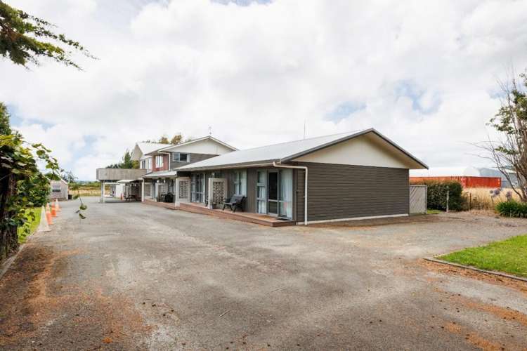 170 The Avenue Levin_2