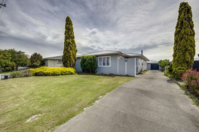 Four-bedrooms, inground pool, double garaging