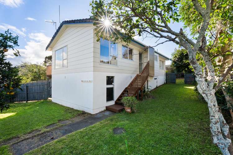 2/4 Clare Place Glenfield_17