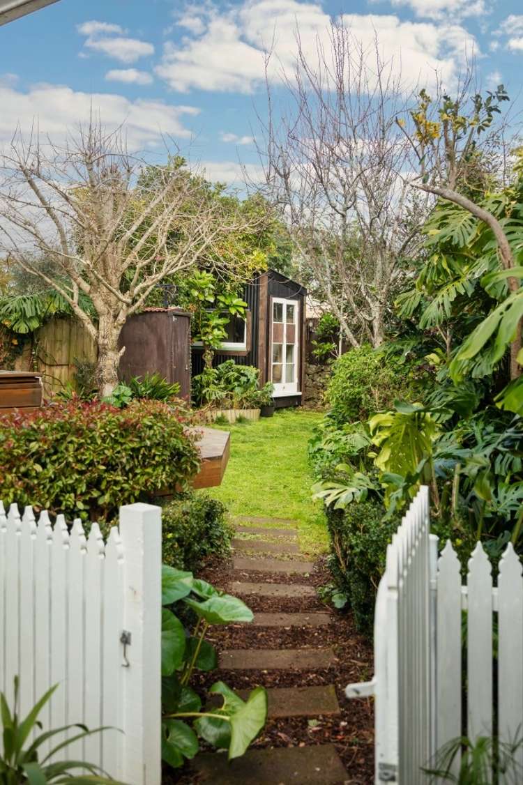 1/28 Kea Place Mangere Bridge_18