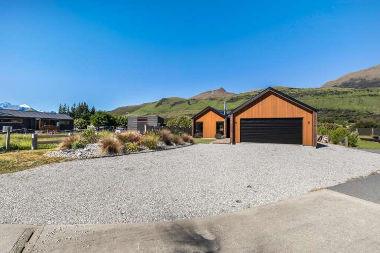 9 Old Dairy Close Glenorchy_26