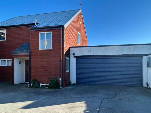 3-Bedroom Home in Spreydon For Rent!