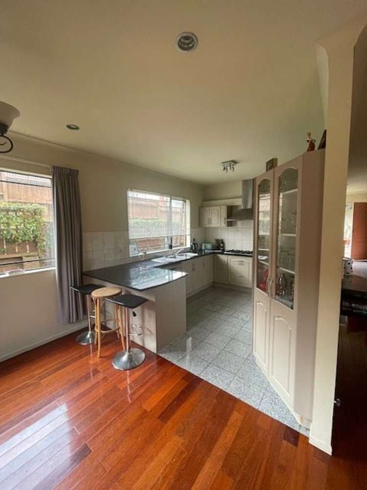 17a Hayr Road Three Kings_7