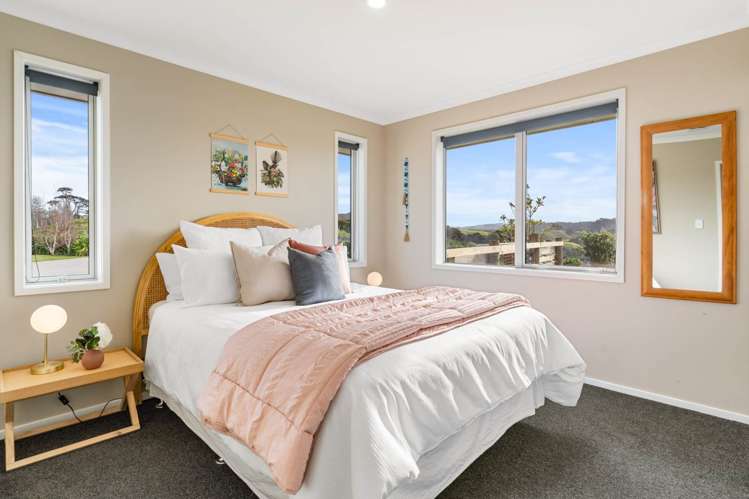 1096e Awhitu Road Pollok_12