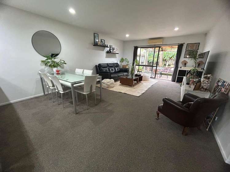 7 Bunker Rise Golflands_2