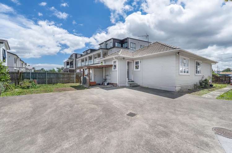 313 Great South Road Manurewa_11