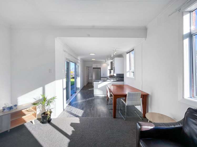 8 Elizabeth Street 10437_4