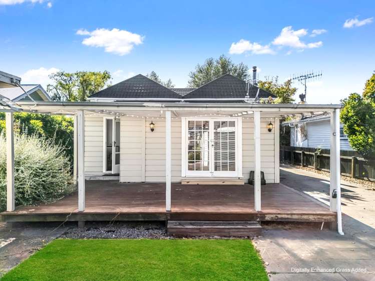 702 Avenue Road West Saint Leonards_18