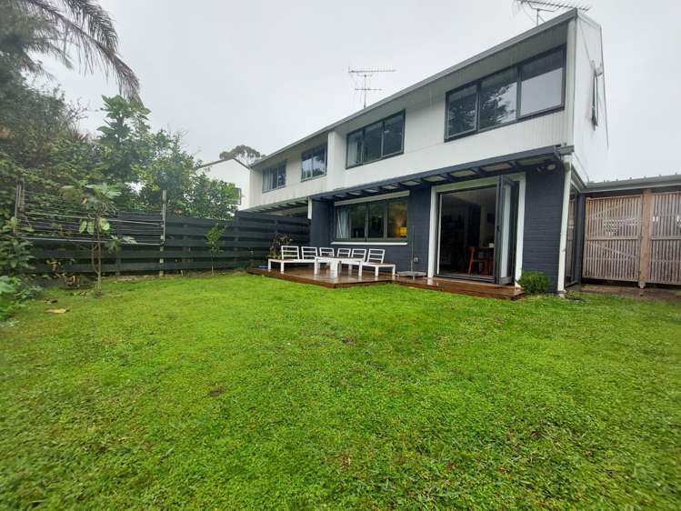 2/34 Riverview Road Panmure_13