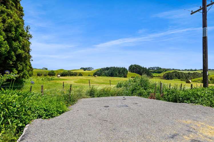 160 Sealy Road Omata_9