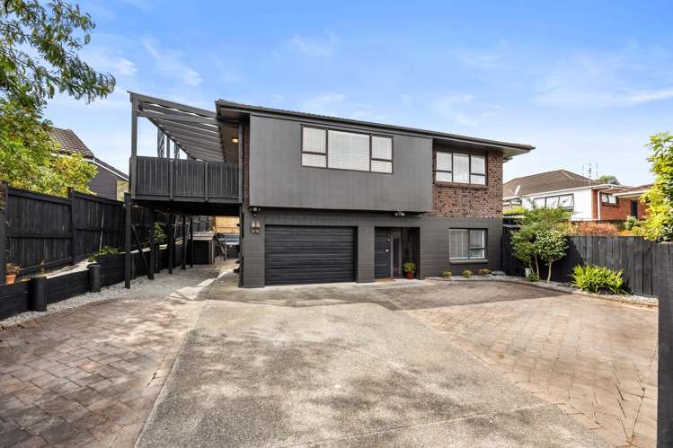 3 Pinewood Grove Botany Downs_25