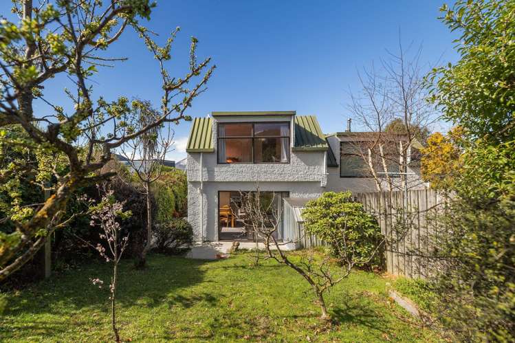 8B Wynyard Crescent Fernhill_11